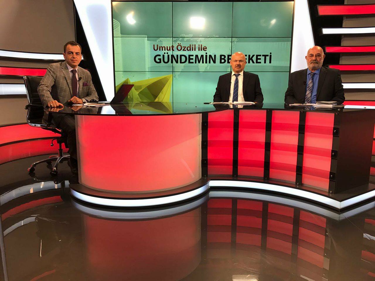 Gündemin Bereketi Programında Açık Oturum